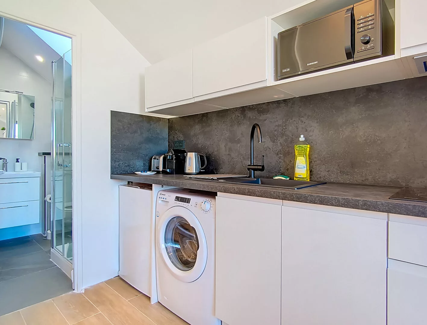 cuisine equipee ouverte salle de bain location appartement court et long sejour argenteuil Cuisine moderne avec électroménagers