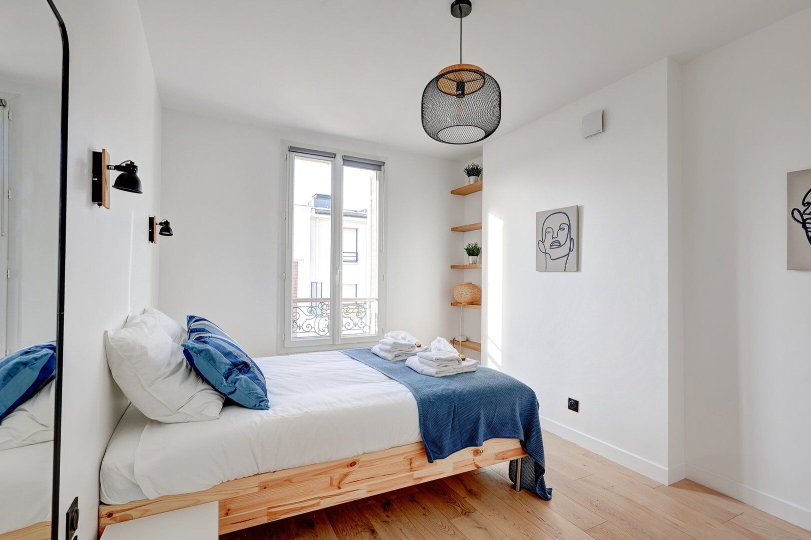Chambre chambre suite modern art paris location appartement paris